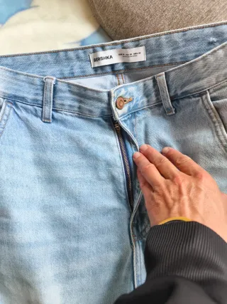 Pantalón Baggy Bershka Talla M