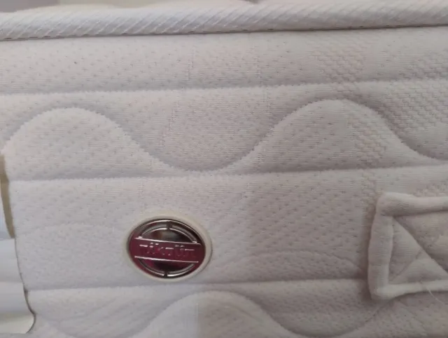 Canapé y Colchón Pikolin