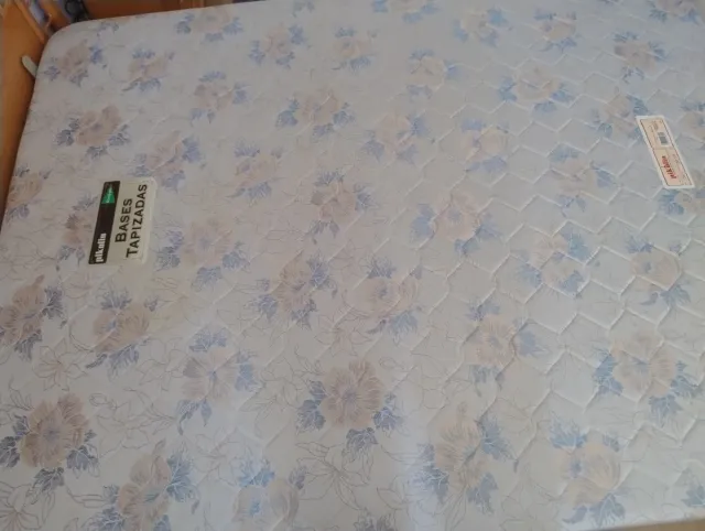 Canapé y Colchón Pikolin