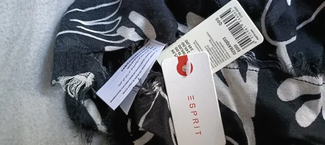 Pañuelo Esprit estampado blanco y negro