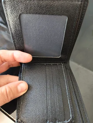 Cartera de piel para hombre nueva