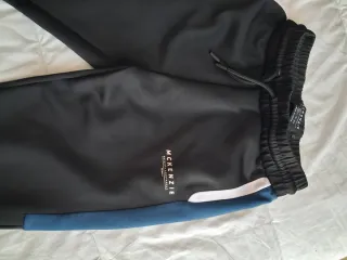 Conjunto McKenzie Sudadera y Pantalón a estrenar