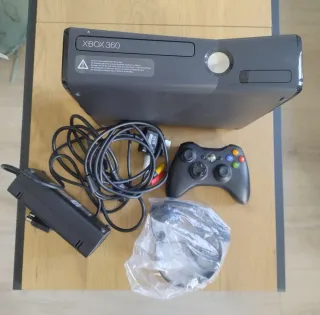 Xbox 360 + Kinect + Juegos