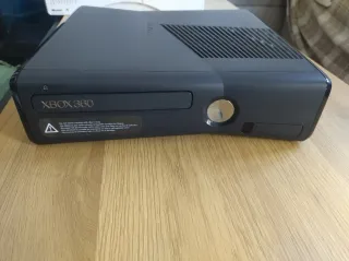 Xbox 360 + Kinect + Juegos