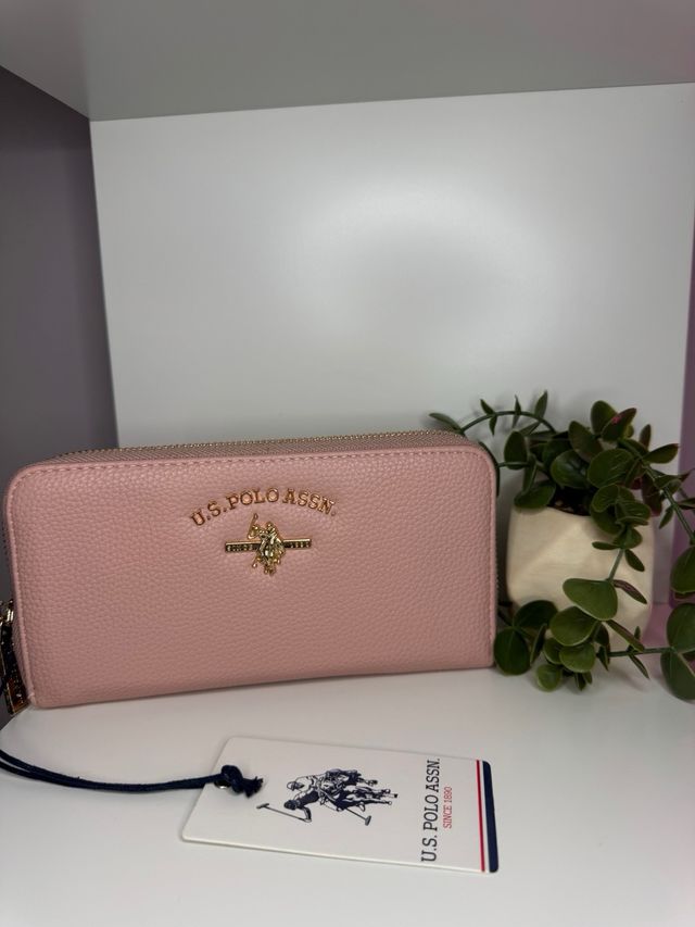 Cartera U.S. Polo Assn. Marrón y Dorada