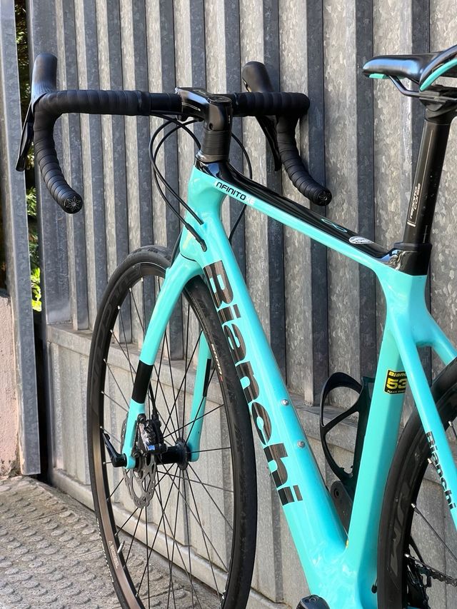 Bianchi Infinito XE Ultegra Bicicleta
de Carbono