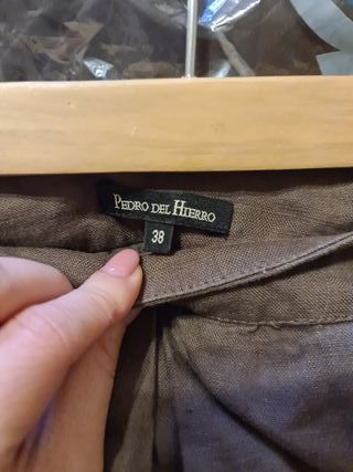 Falda marrón acampanada pdh