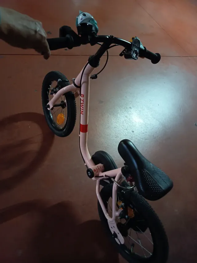 Bicicleta infantil Btwin rosa