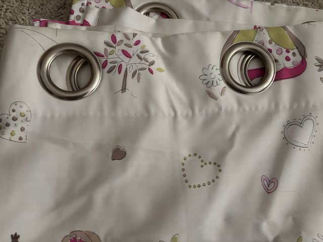 2 Cortinas Infantiles con Ojales