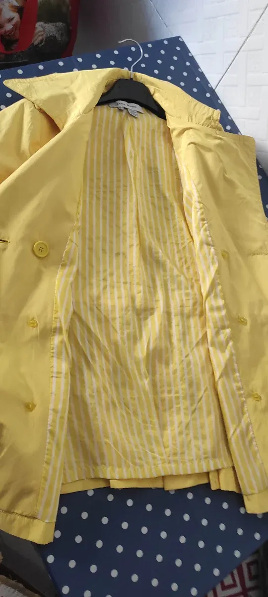Gabardina Zara Amarilla Talla L