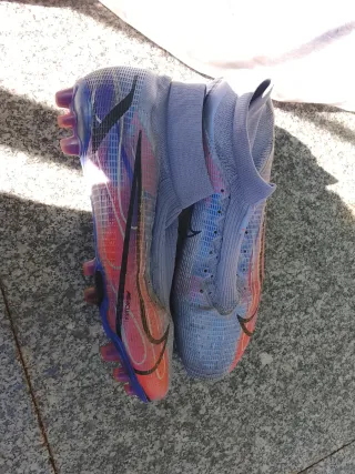 Botas de fútbol Nike Mercurial Morado/Rojo