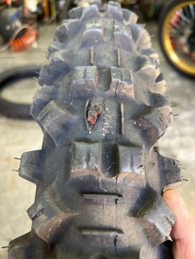 Neumático 90/90 21 Mitas