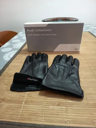 Guantes de piel Audi Sport negros