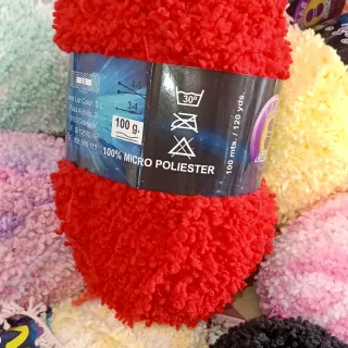 Lote 11 ovillos lana micropoliester suave