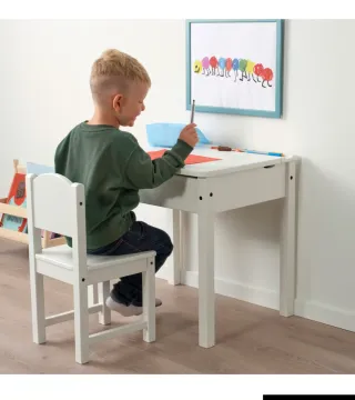 Mesa infantil Ikea blanca