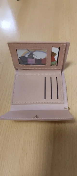 Monedero rosa con dibujo de gato