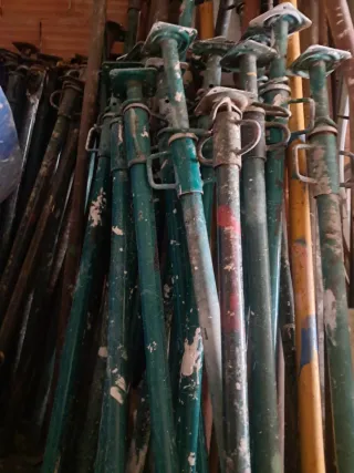 Puntales metálicos 3m