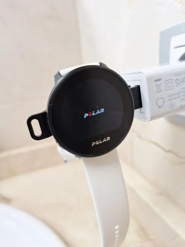 Polar Unite Fitness Watch Negro/Blanco