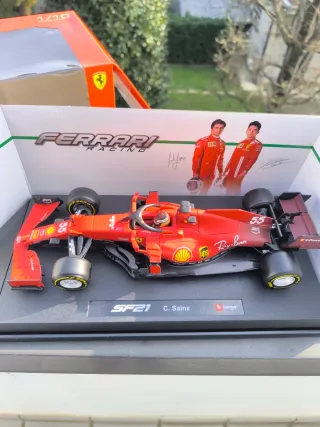 Ferrari SF21 Carlos Sainz 1:18