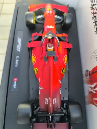 Ferrari SF21 Carlos Sainz 1:18