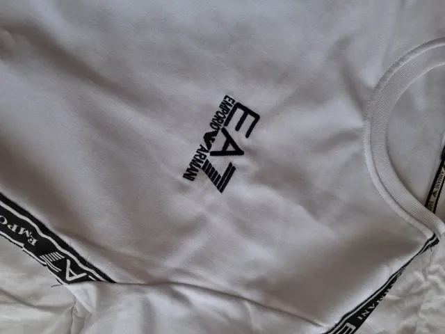 Camiseta como Emporio Armani EA7 Blanca Hombre