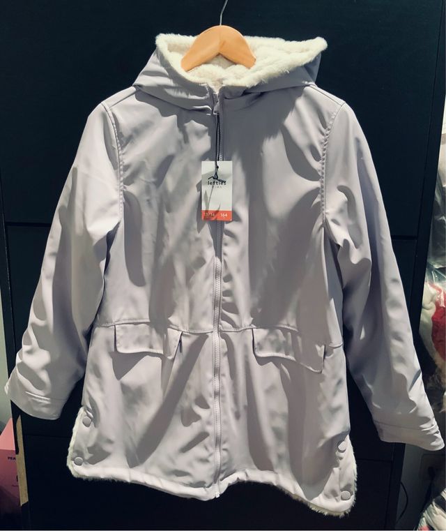 Chubasquero Lefties Talla 13-14 con pelo sintético