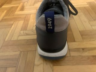 Zapatillas Gant grises y blancas