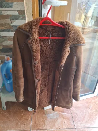 Abrigo piel de oveja marrón