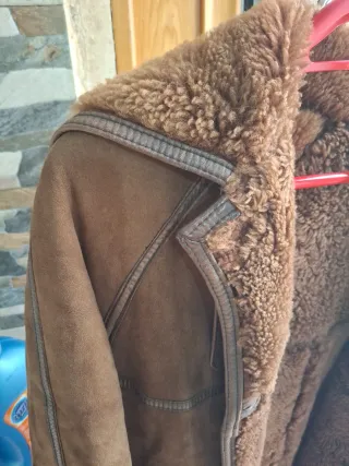 Abrigo piel de oveja marrón