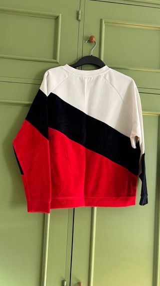 Sudadera tricolor