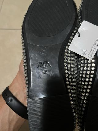 Bailarinas Zara pedrería negras y plateadas