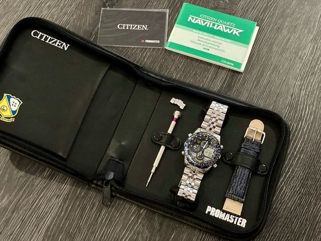 Reloj Citizen Nighthawk Blue Angels