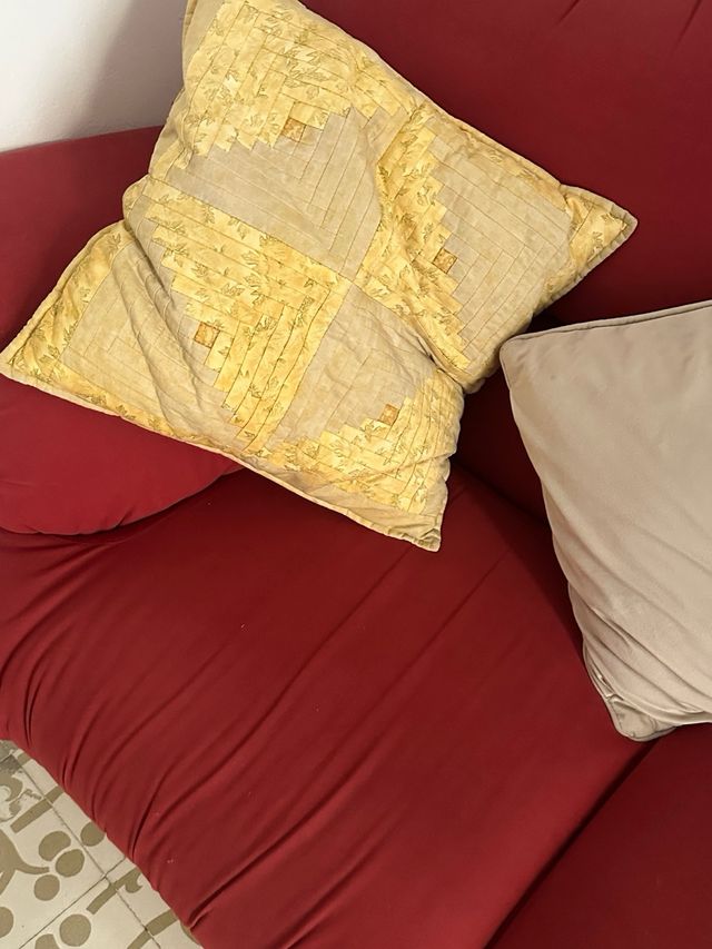 Sofá sillón de 3 plazas rojo. remato x mudanza