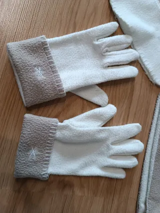 Conjunto Gorro, Guantes y Bufanda Mujer