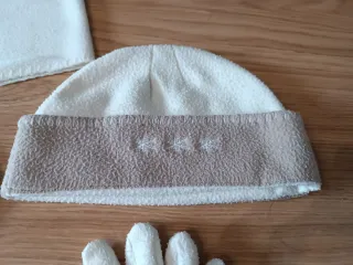 Conjunto Gorro, Guantes y Bufanda Mujer