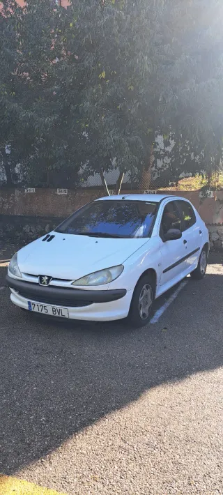 Peugeot 206 2002