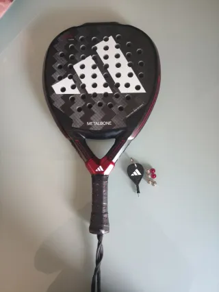 Pala de pádel Adidas Metalbone
