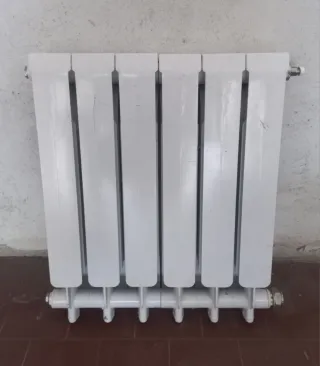 Termosifone per riscaldamento bagno 50x60 cm