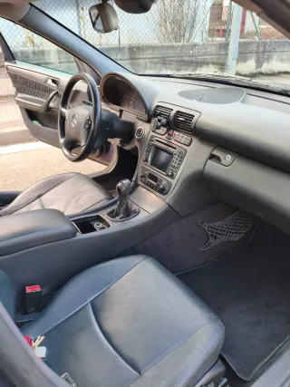 Mercedes-Benz Clase C 2001