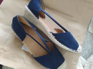 Bajada de precio!!! Alpargatas cuña baja (4cm) azu