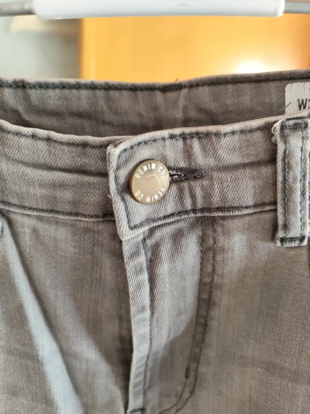 Pantalón vaquero gris hombre
