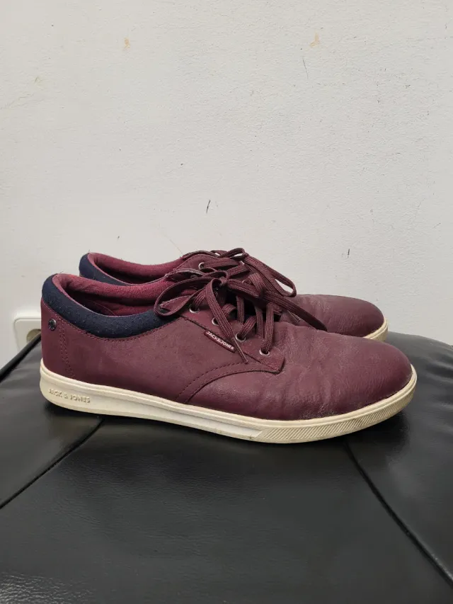 Lote de zapatillas Levi's,adidas, nike...