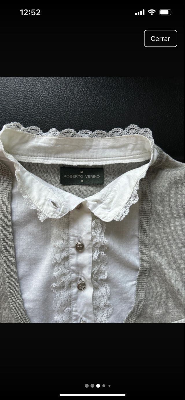 Jersey fino gris y blanco con encaje