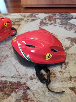 Patines Ferrari Niñ@s Talla 31/32 3 Ruedas