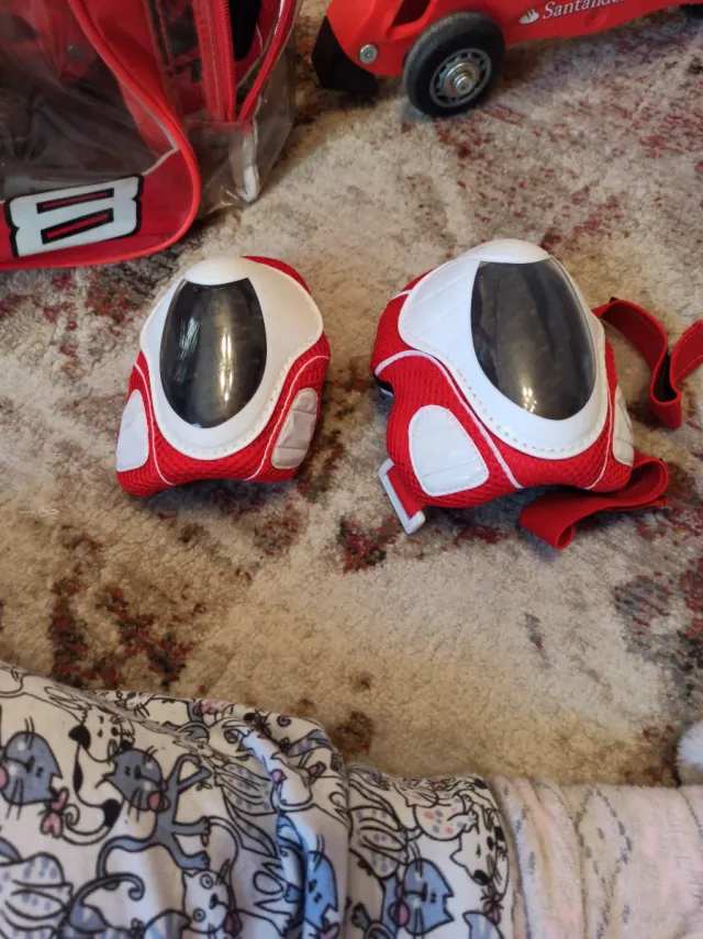 Patines Ferrari Niñ@s Talla 31/32 3 Ruedas