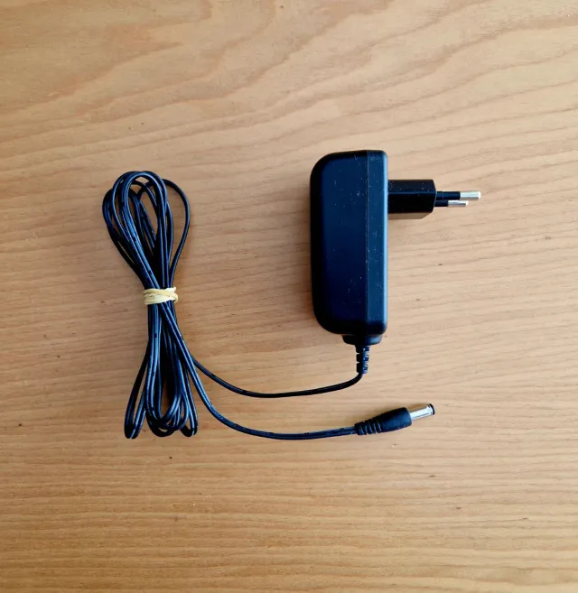 Adaptador Corriente AC 24V 0.5A