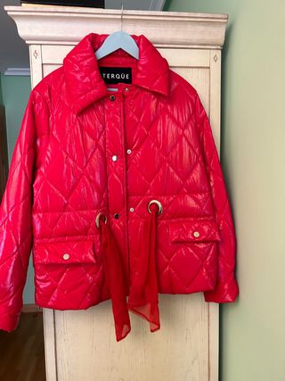 Cazadora TERQUÉ roja acolchada