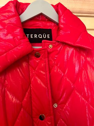 Cazadora TERQUÉ roja acolchada