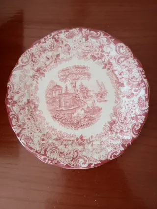 Plato decorativo estilo antiguo