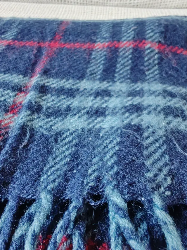 2 Bufandas de Lana Cuadros Azul y Marrón